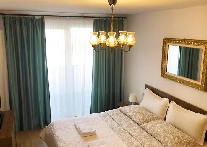 Elegantza Suites